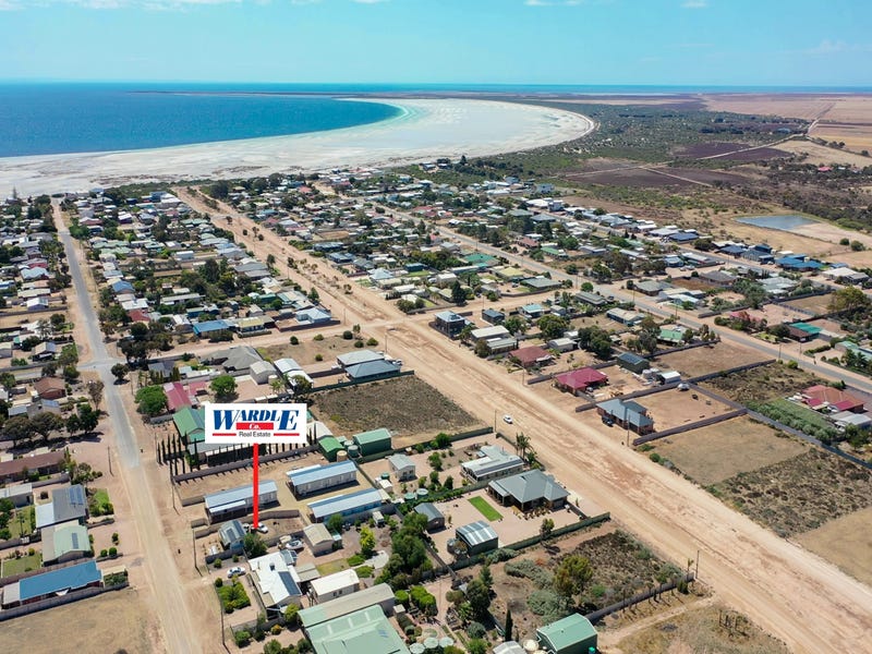 real estate moonta bay