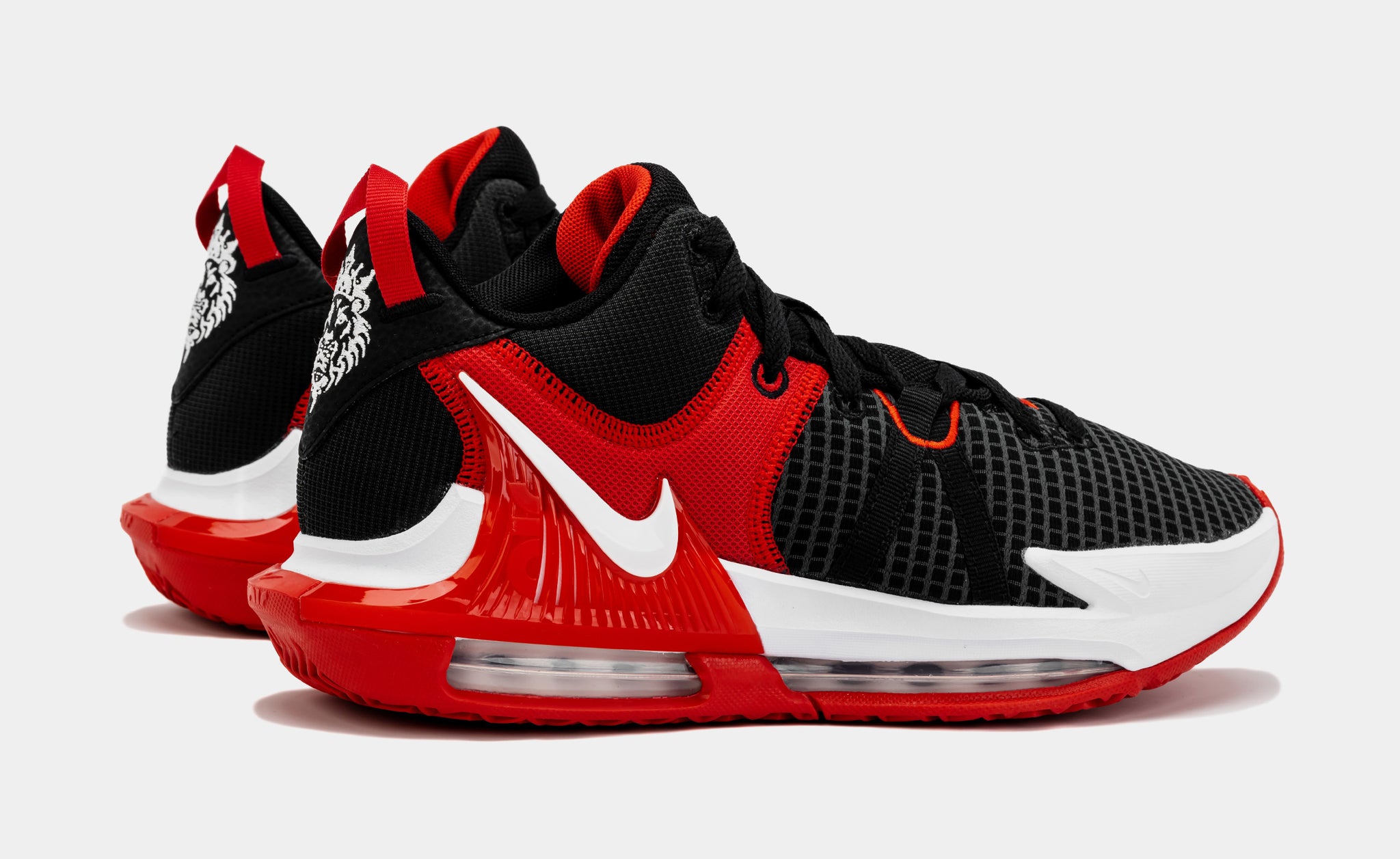 red and black basketball shoes