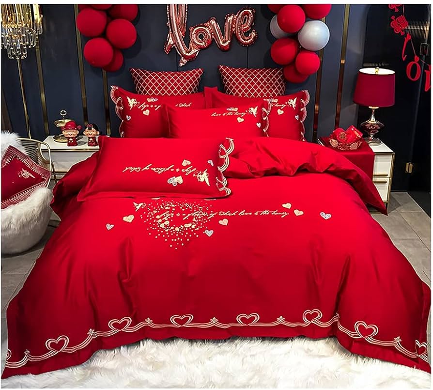 red bedding set