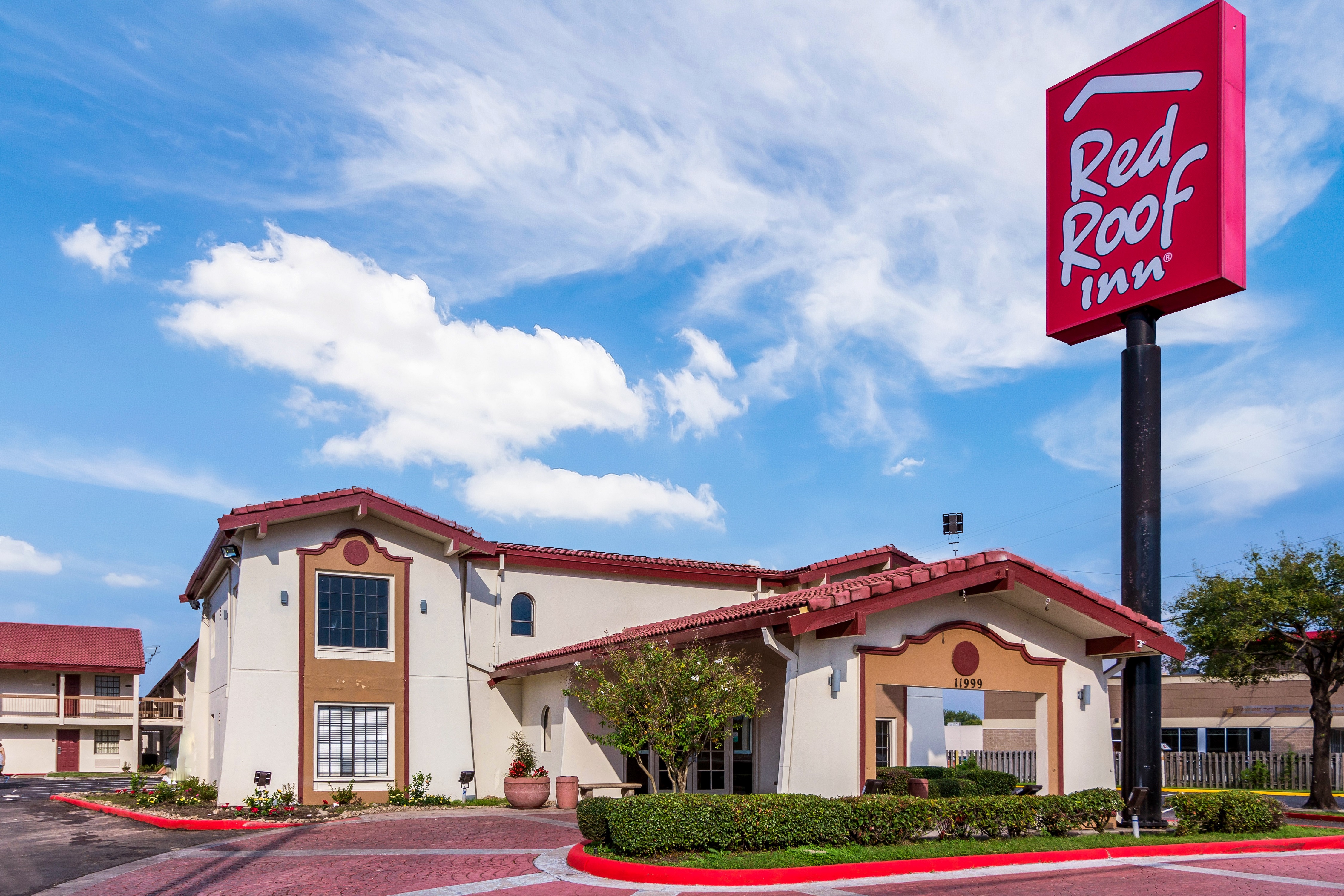 red roof inn near me