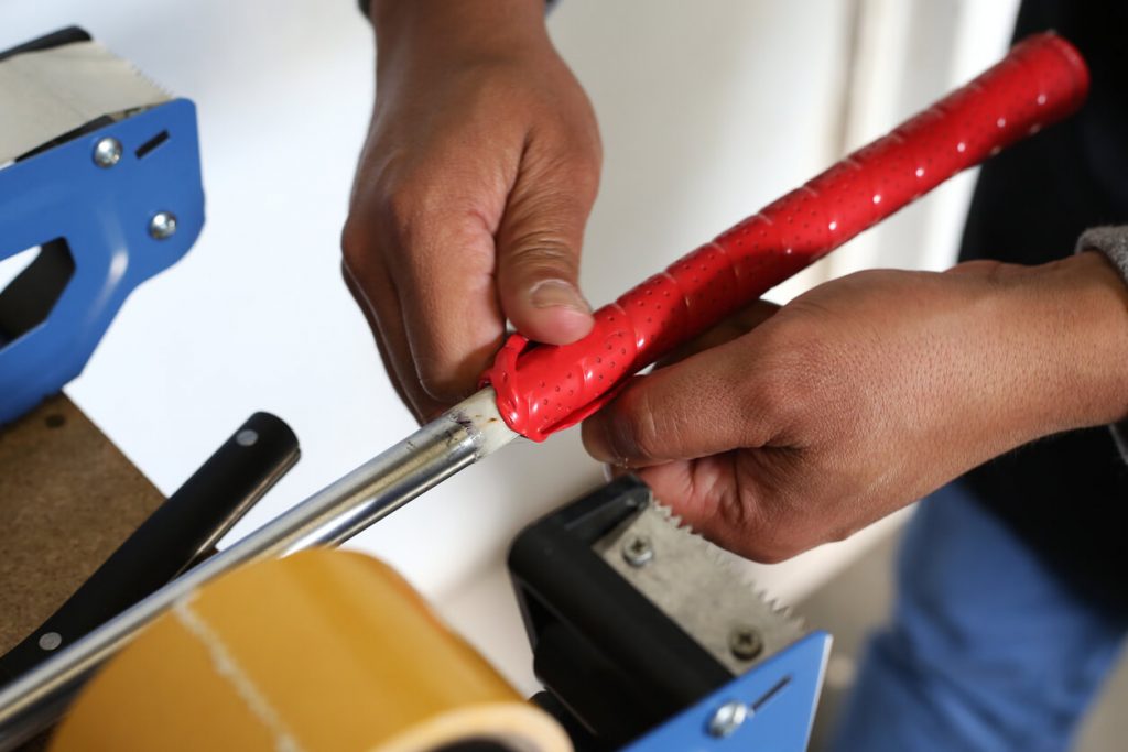 regripping golf clubs at home