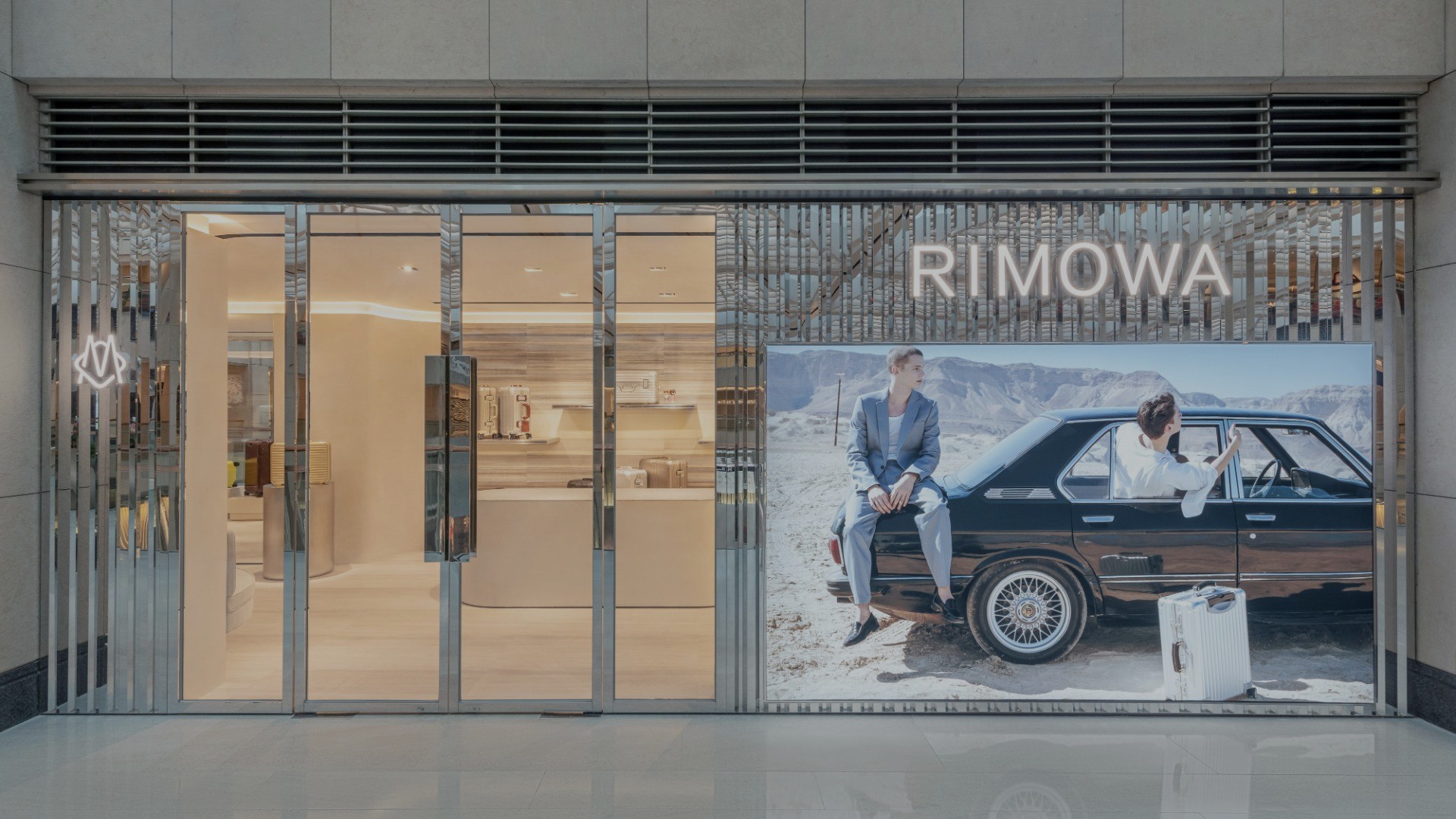 rimowa hong kong