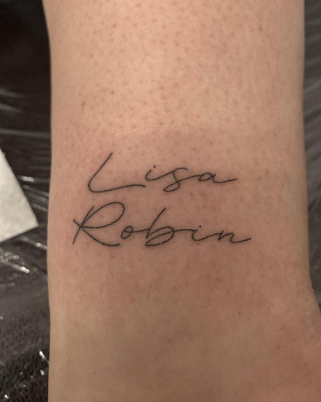 robin name tattoo