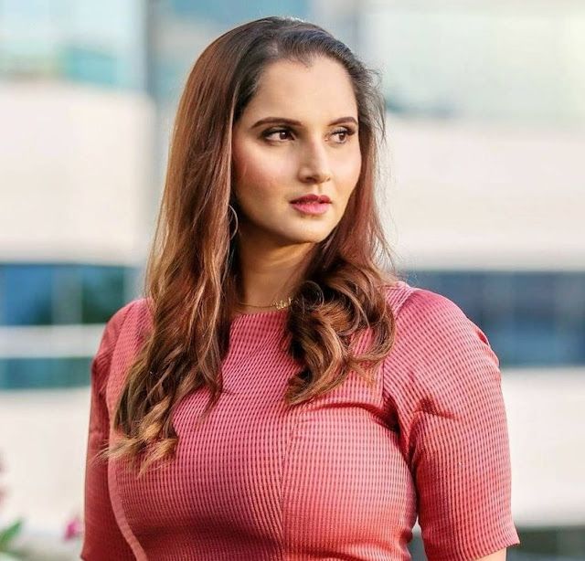 sania mirza bra