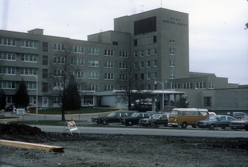 scott afb hospital