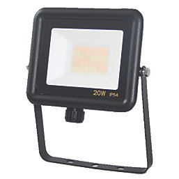 screwfix pir floodlight