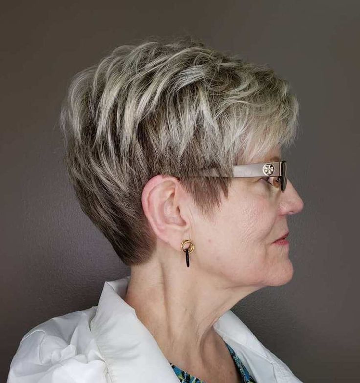 short hairstyles for over 50 with thick hair