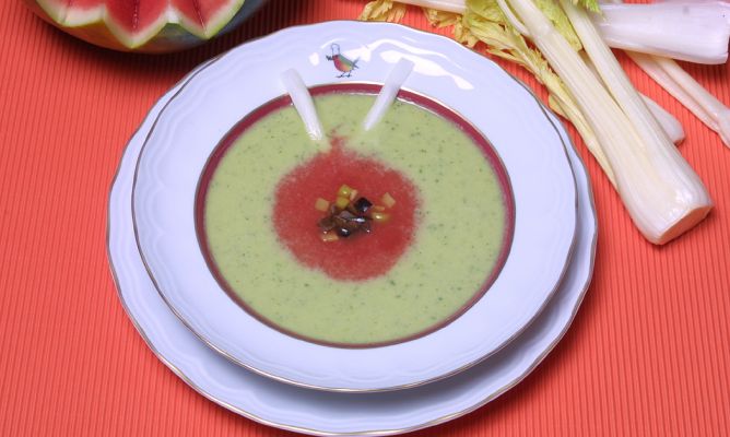 sopa de pepino karlos arguiñano