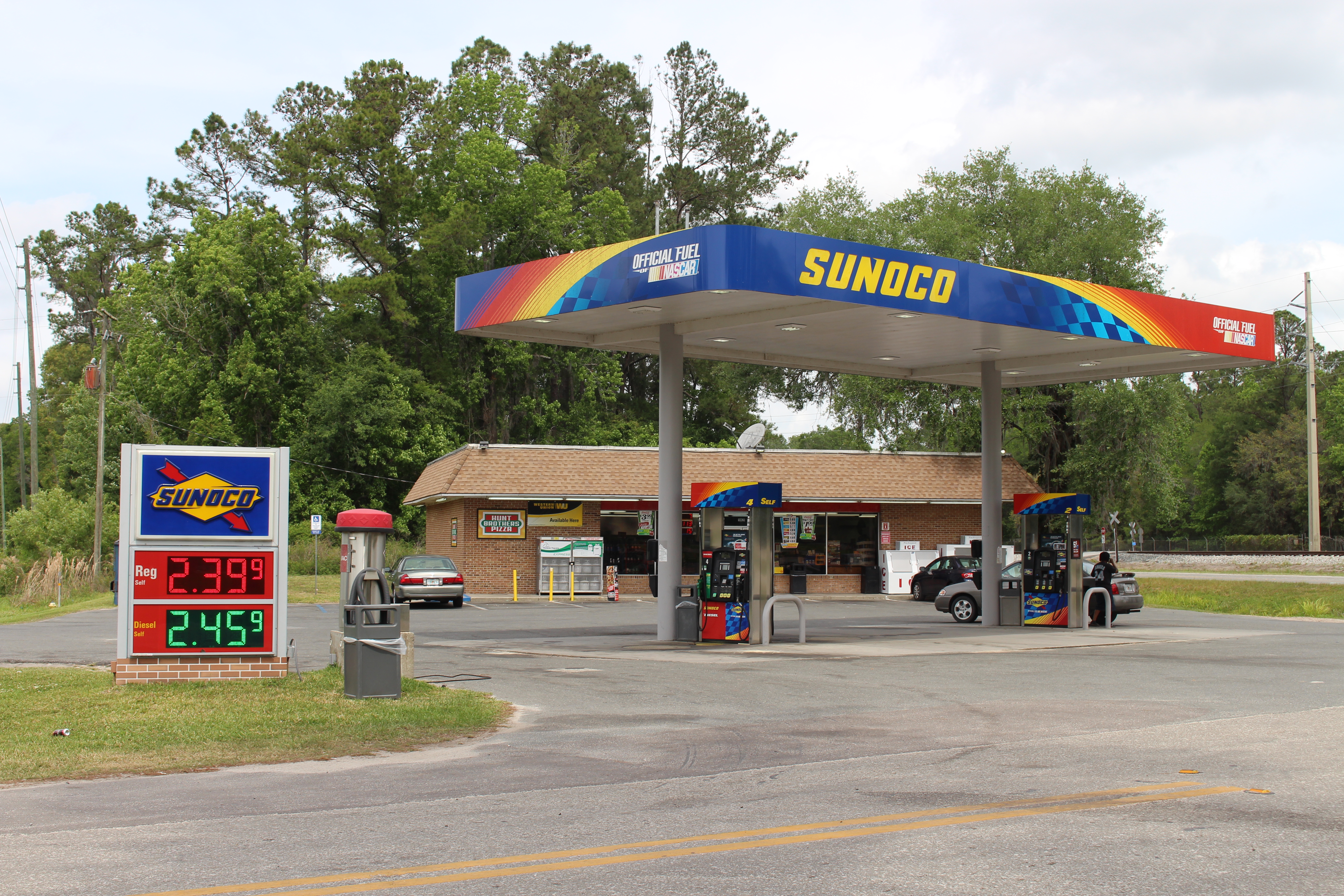 sunoco gas station