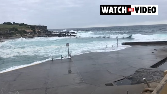 sydney high tide today