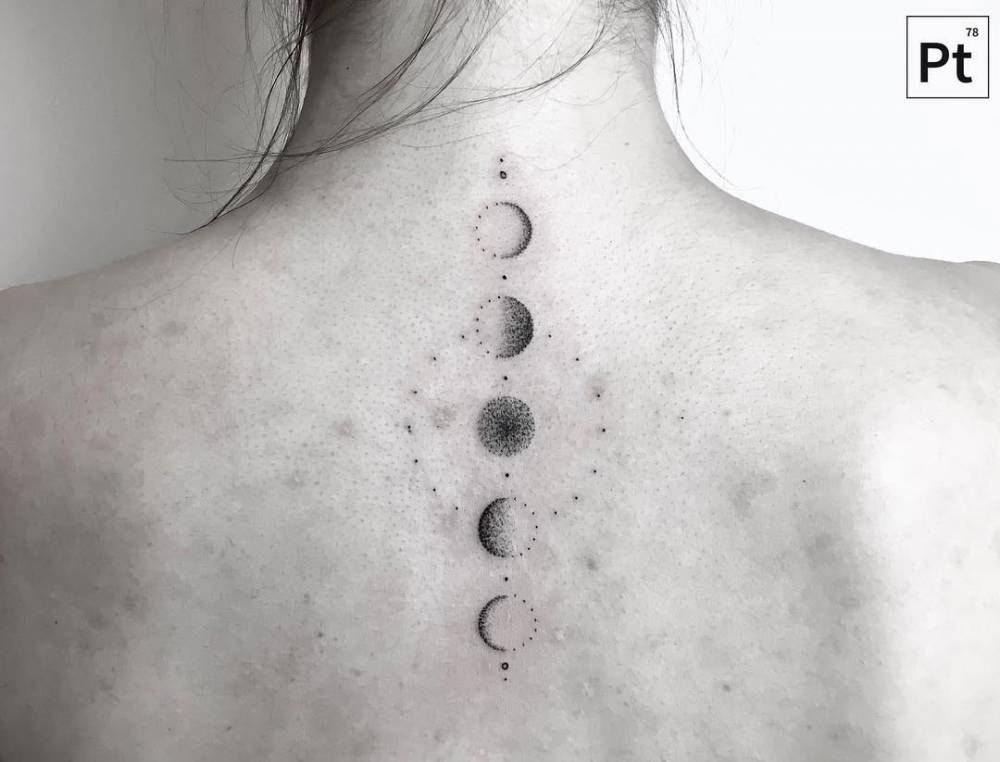 tatuaje de fases de la luna