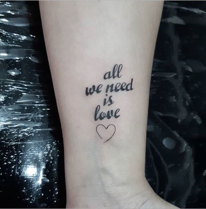 tatuajes de all we need is love