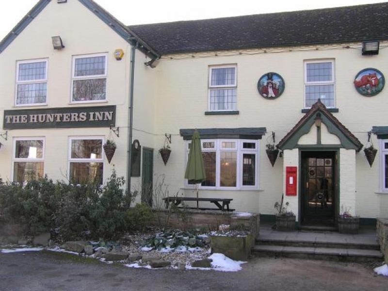 the hunters inn longdon