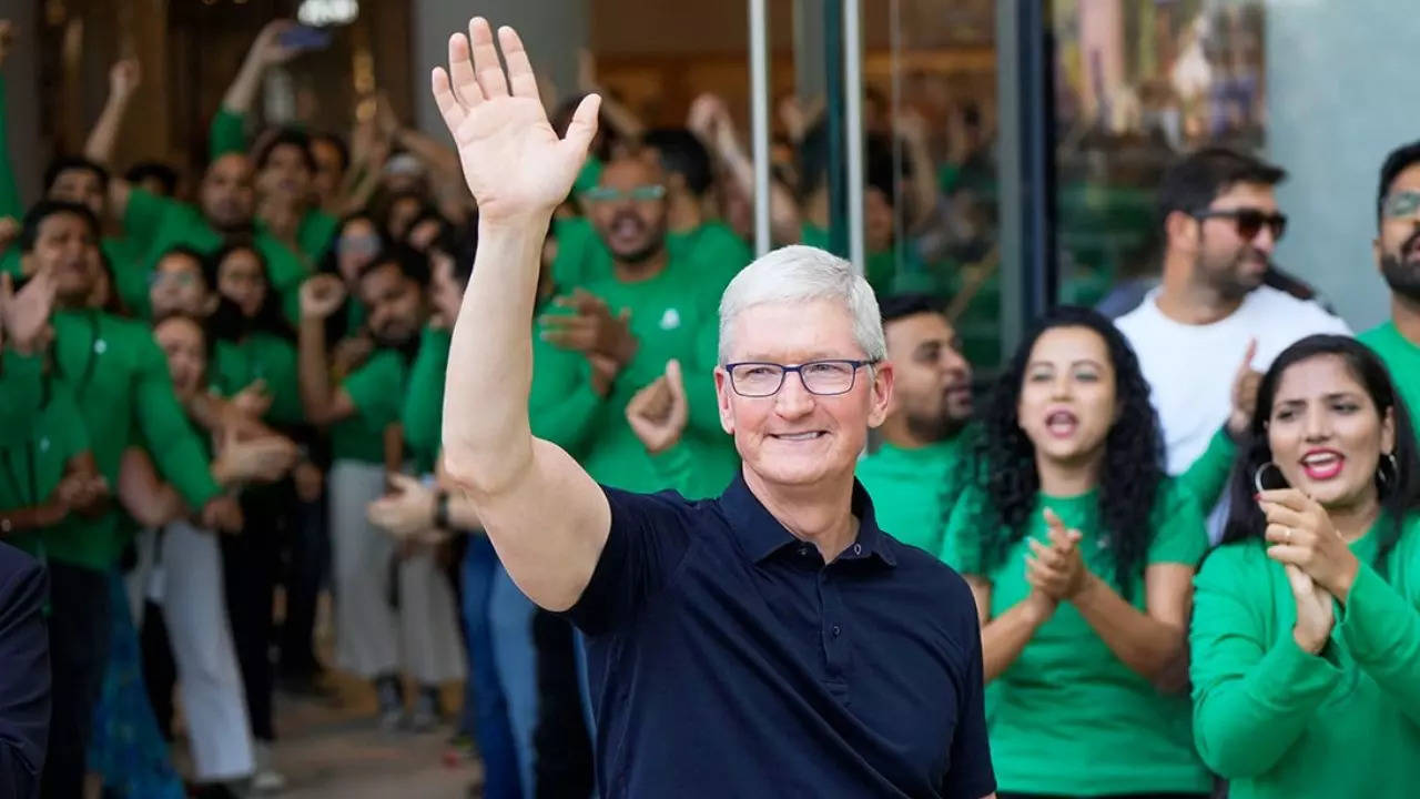 tim cook net worth in rupees