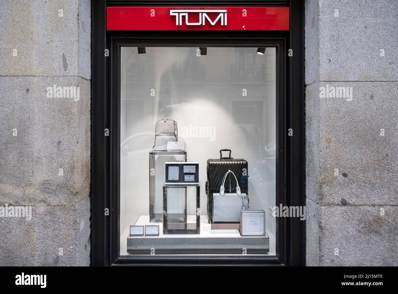 tumi outlet madrid