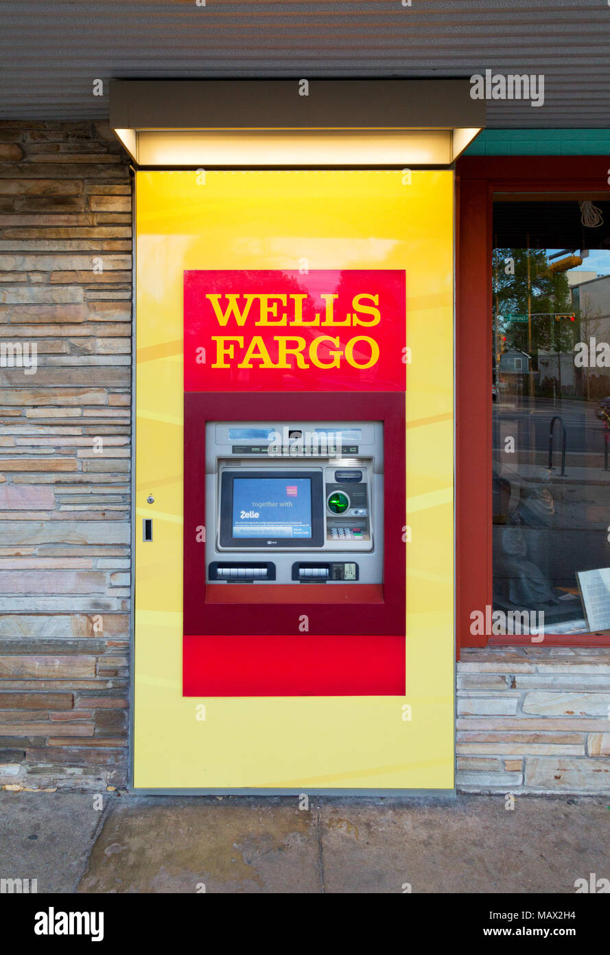 wells fargo atm near me